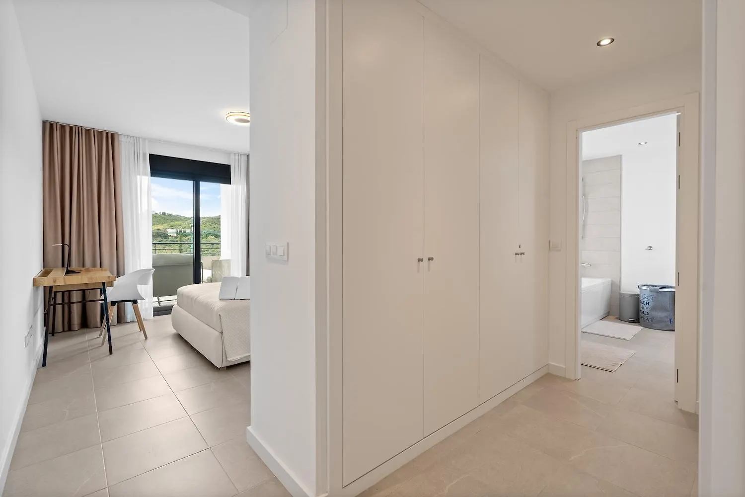 Lejlighed Unwind In Stylish Comfort At Casares Golf Rdr478 Spanien