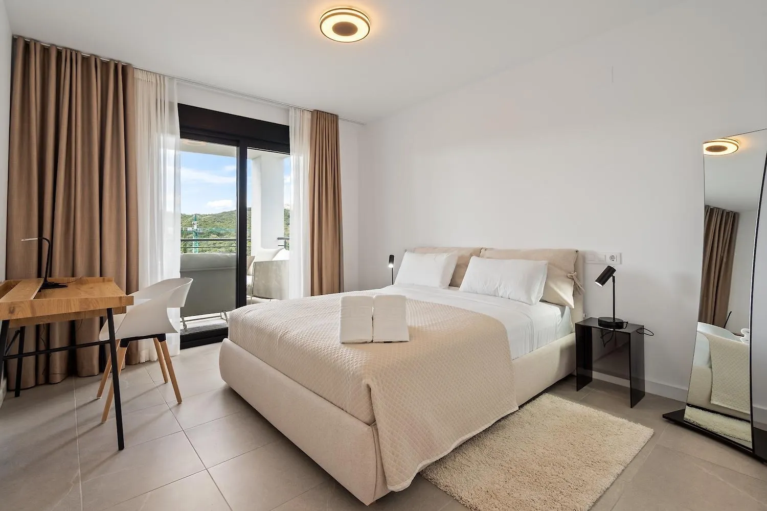 Unwind In Stylish Comfort At Casares Golf Rdr478 Apartament
