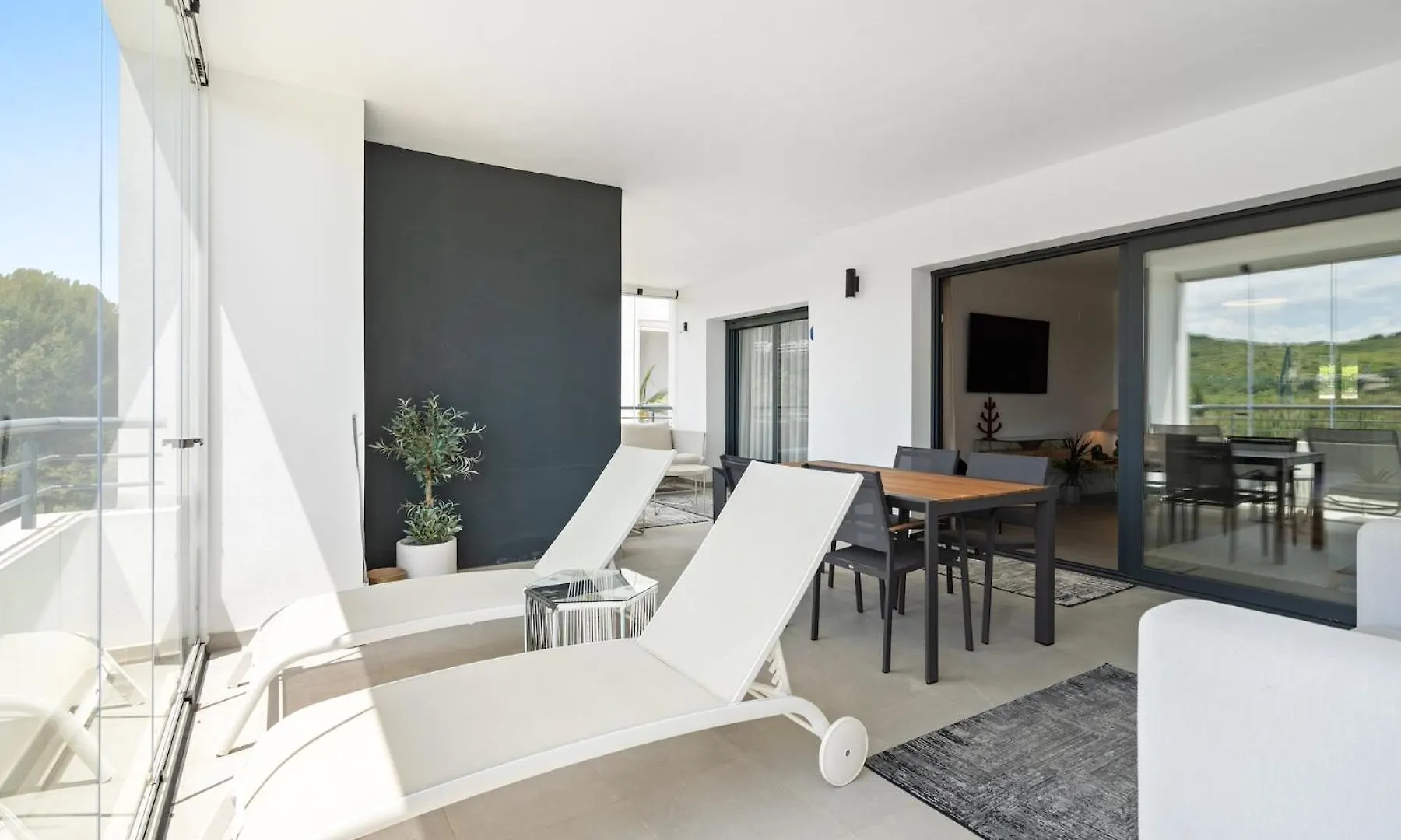 Unwind In Stylish Comfort At Casares Golf Rdr478 0*,  Spanien